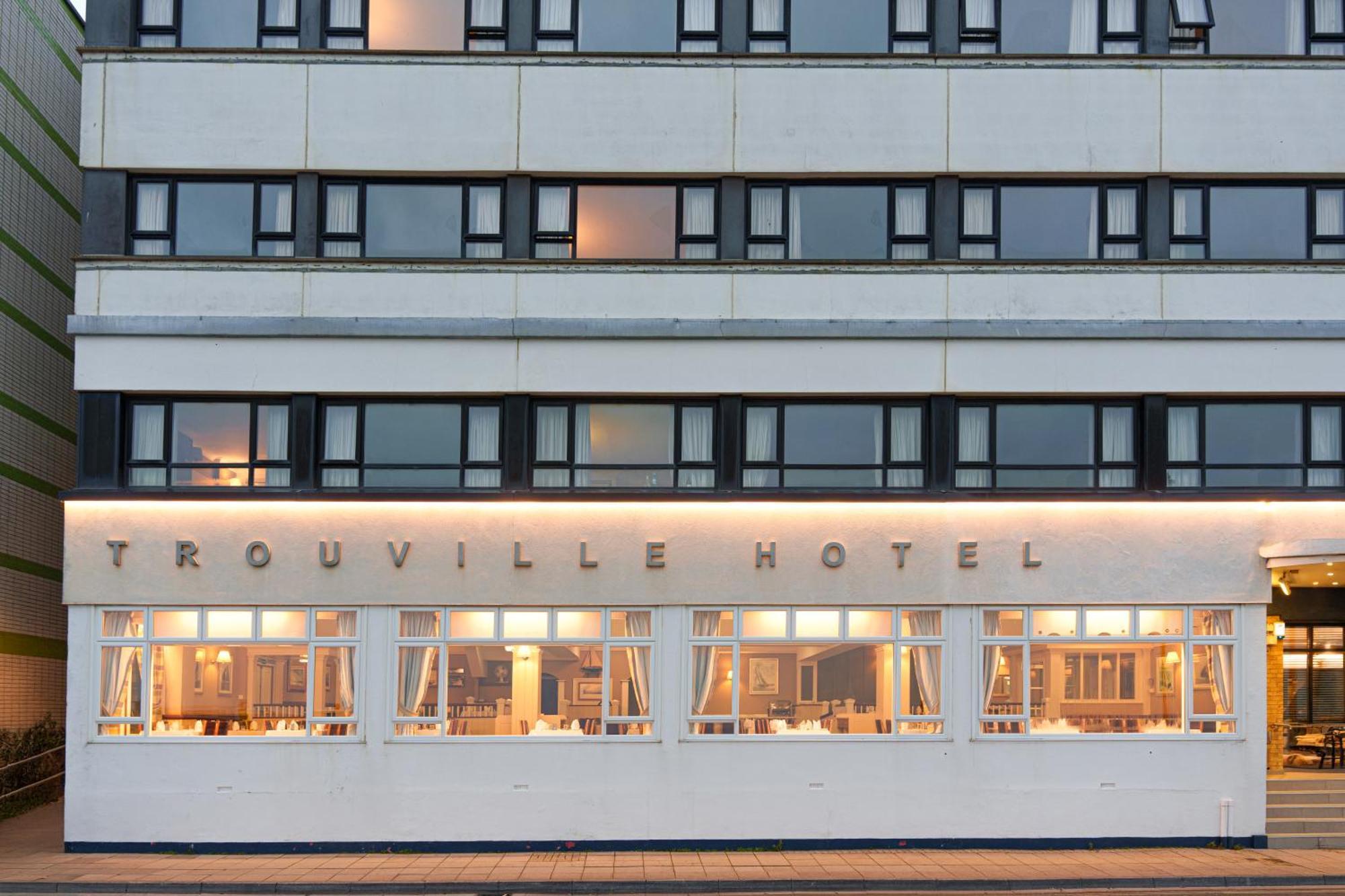 Trouville Hotel By Compass Hospitality Sandown Eksteriør bilde
