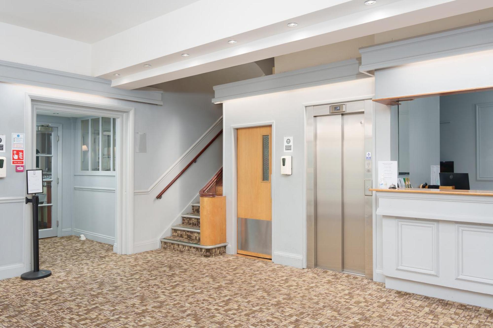 Trouville Hotel By Compass Hospitality Sandown Eksteriør bilde