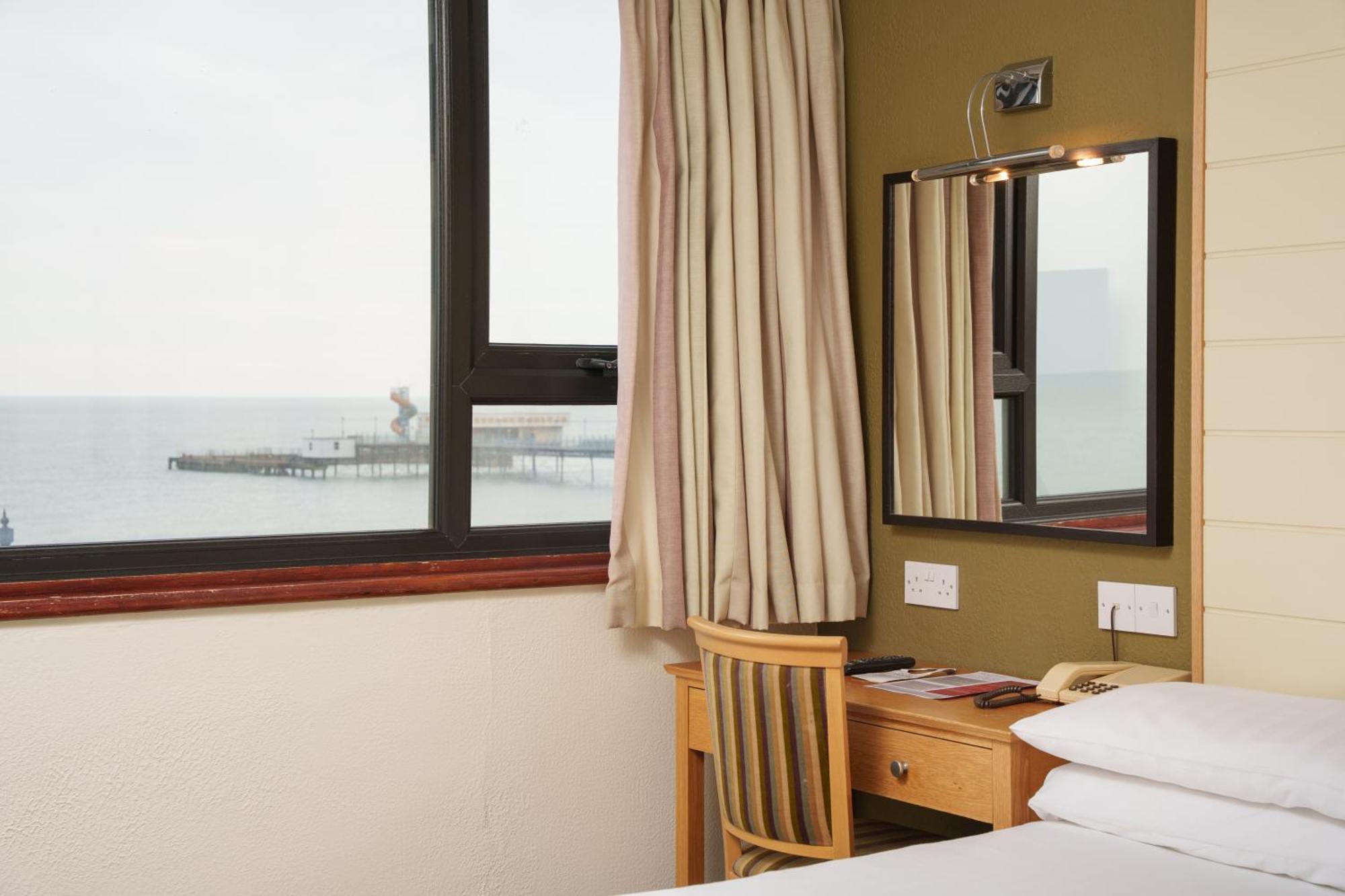 Trouville Hotel By Compass Hospitality Sandown Eksteriør bilde