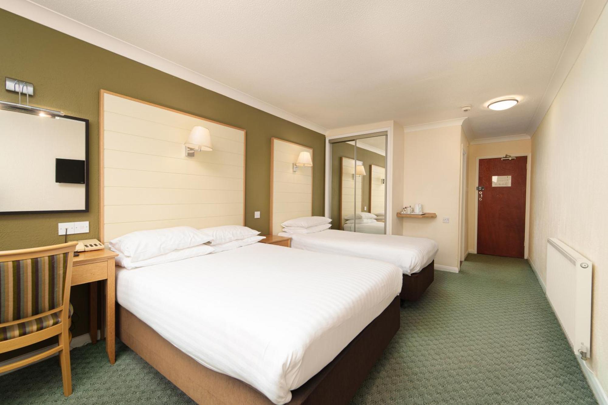 Trouville Hotel By Compass Hospitality Sandown Eksteriør bilde