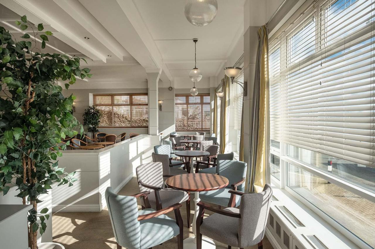 Trouville Hotel By Compass Hospitality Sandown Eksteriør bilde