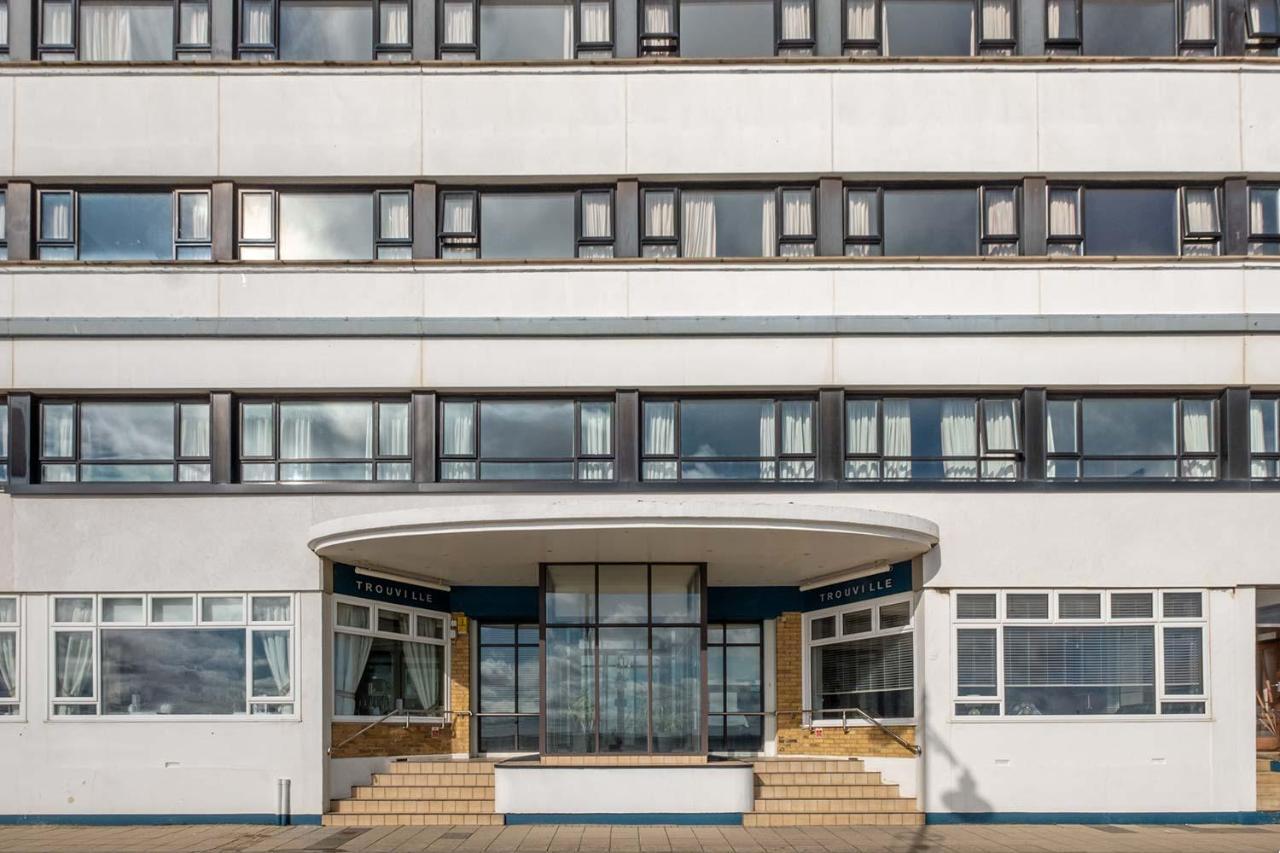 Trouville Hotel By Compass Hospitality Sandown Eksteriør bilde